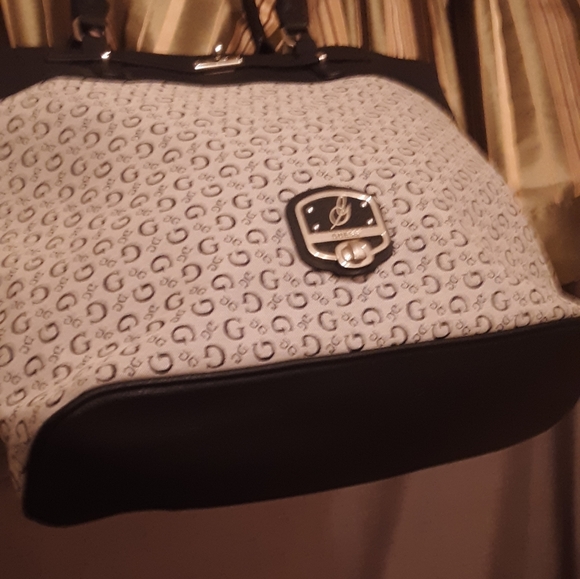 guess Shoulder Bag Hobo Tote - Picture 3 of 7